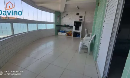 APARTAMENTO MOBILIADO EM PREDIO FRENTE PRAIA, COM VISTA MAR, 2 QUARTOS 1 SUÍTE, SACADA COM CHURRASQUEIRA, PISCINA,
