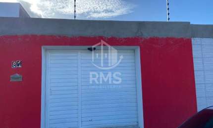 Casa com 2 Quarto(s) e 2 banheiro(s) para Alugar, 77 m² por R$ 800 / Mês