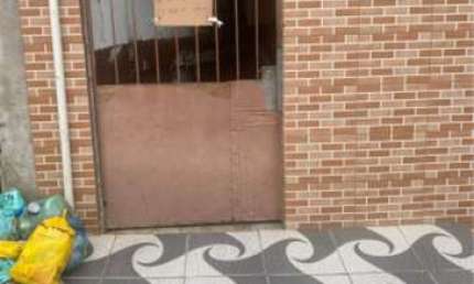 Casa com 1 Quarto(s) e 2 banheiro(s) para Alugar, 54 m² por R$ 950 / Mês