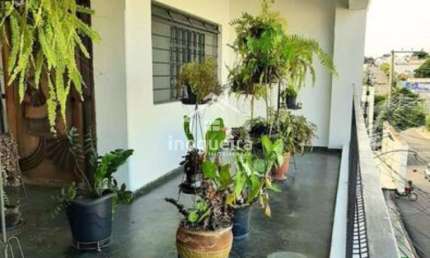 Casa com 4 Quarto(s) e 6 banheiro(s) para Alugar, 0 m² por R$ 2600 / Mês