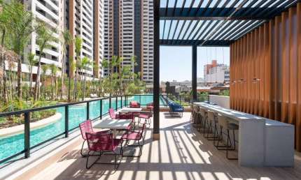 Apartamento com 2 Quarto(s) e 1 banheiro(s) para Alugar, 70 m² por R$ 5000 / Mês