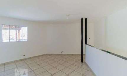 Casa com 1 Quarto(s) e 1 banheiro(s) para Alugar, 70 m² por R$ 1300 / Mês