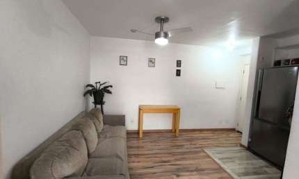 Apartamento com 2 Quarto(s) e 1 banheiro(s) para Alugar, 50 m² por R$ 1800 / Mês