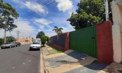 Apartamento com 1 Quarto(s) e 1 banheiro(s) para Alugar, 360 m² por R$ 1500 / Mês