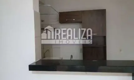 Apartamento com 2 Quarto(s) e 1 banheiro(s) para Alugar, 40 m² por R$ 1745 / Mês