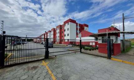 Apartamento com 2 Quarto(s) e 1 banheiro(s) para Alugar, 70 m² por R$ 1610 / Mês