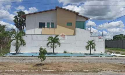 Casa com 4 Quarto(s) e 2 banheiro(s) para Alugar, 146 m² por R$ 4000 / Mês