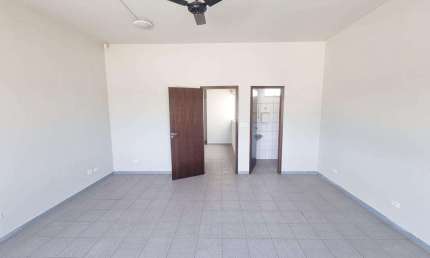 Apartamento com 1 Quarto(s) e 1 banheiro(s) para Alugar, 200.00 m² por R$ 2500 / Mês