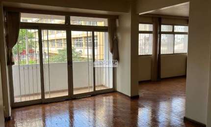 Apartamento com 4 Quarto(s) e 3 banheiro(s) para Alugar, 180 m² por R$ 3090 / Mês