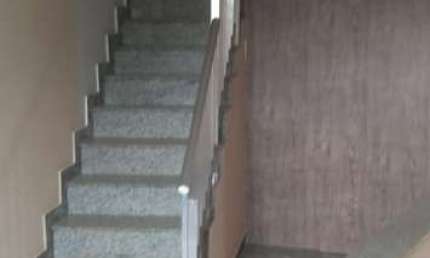 Apartamento com 3 Quarto(s) e 2 banheiro(s) para Alugar, 70 m² por R$ 770 / Mês