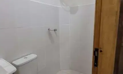 Apartamento com 1 Quarto(s) e 1 banheiro(s) para Alugar, 27 m² por R$ 876 / Mês