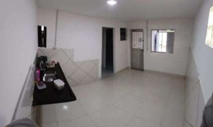 Apartamento com 1 Quarto(s) e 1 banheiro(s) para Alugar, 36 m² por R$ 780 / Mês