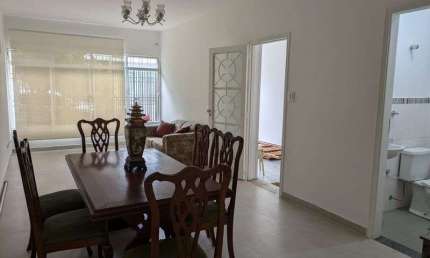Casa com 3 Quarto(s) e 3 banheiro(s) para Alugar, 159 m² por R$ 5500 / Mês