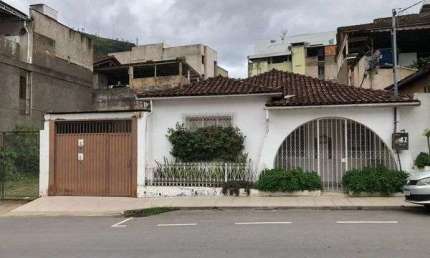 Casa com 2 Quarto(s) e 1 banheiro(s) para Alugar, 80 m² por R$ 5500 / Mês
