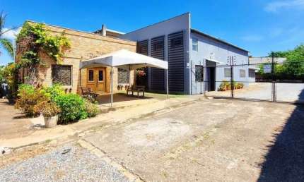 Apartamento com 1 Quarto(s) e 4 banheiro(s) para Alugar, 1118 m² por R$ 15000 / Mês