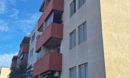 Apartamento com 3 Quarto(s) e 1 banheiro(s) para Alugar, 47 m² por R$ 1683 / Mês