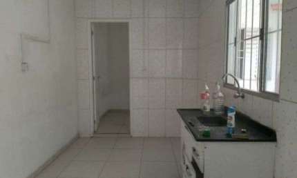 Casa com 1 Quarto(s) e 1 banheiro(s) para Alugar, 35 m² por R$ 1100 / Mês