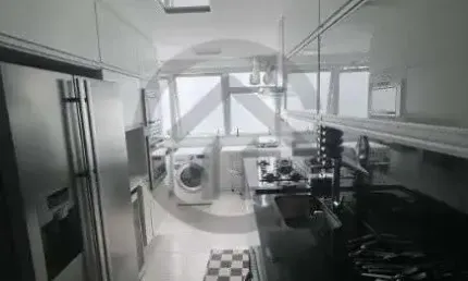 Apartamento com 3 Quarto(s) e 2 banheiro(s) para Alugar, 120 m² por R$ 14900 / Mês
