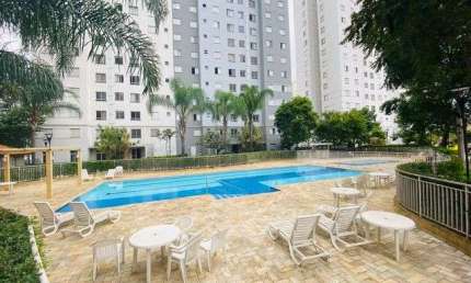 Apartamento com 2 Quarto(s) e 1 banheiro(s) para Alugar, 45 m² por R$ 1950 / Mês