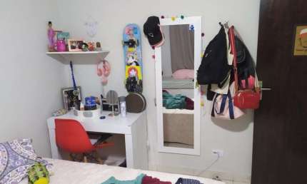 Casa com 2 Quarto(s) e 1 banheiro(s) para Alugar, 100 m² por R$ 1243 / Mês