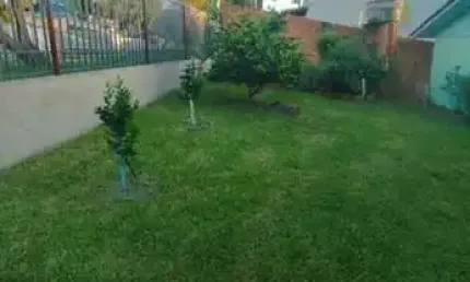 Casa com 2 Quarto(s) e 1 banheiro(s) para Alugar, 80 m² por R$ 2200 / Mês
