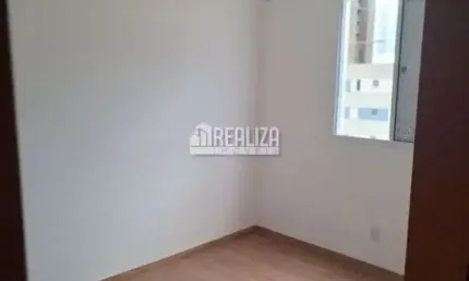 Apartamento com 2 Quarto(s) e 1 banheiro(s) para Alugar, 50 m² por R$ 1525 / Mês