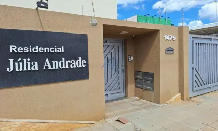 Casa em condomínio fechado com 3 quartos à venda na Gilenilda Alves, 1475, Boa Vista, Vitória da Conquista por R$ 565.000