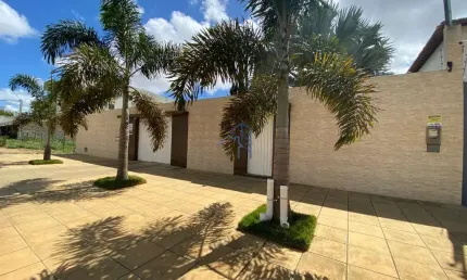 Casa à venda na Rua TG-06, 10, Boa Vista, Vitória da Conquista por R$ 1.600.000