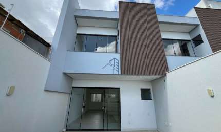 Casa com 3 quartos à venda na Pedro Alves da Cunha, 330, Felícia, Vitória da Conquista por R$ 420.000