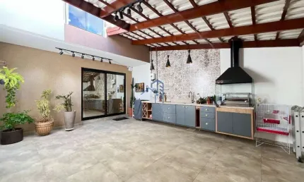 Casa com 3 quartos à venda na José Firmo Dias, 519, Felícia, Vitória da Conquista por R$ 565.000