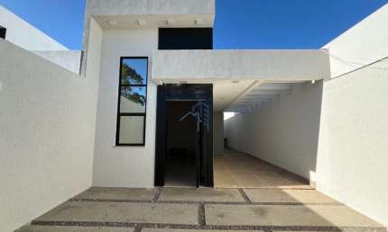 Casa com 3 quartos à venda na B, 121, Primavera, Vitória da Conquista por R$ 420.000