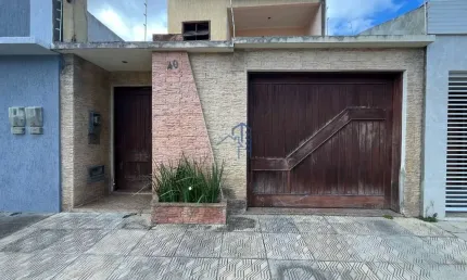 Casa com 3 quartos à venda na Zizio Mende, 40, Brasil, Vitória da Conquista por R$ 850.000
