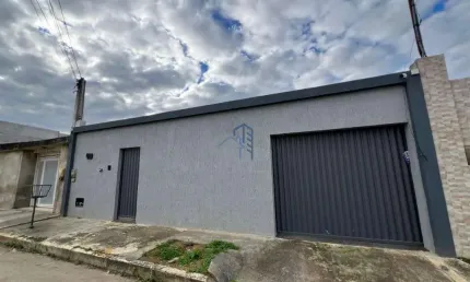 Casa com 3 quartos à venda na Q, 420, Felícia, Vitória da Conquista por R$ 550.000