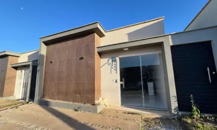 Casa em condomínio fechado com 2 quartos à venda na velha da barra, 800, candeias, vitória da conquista por r$ 300.000