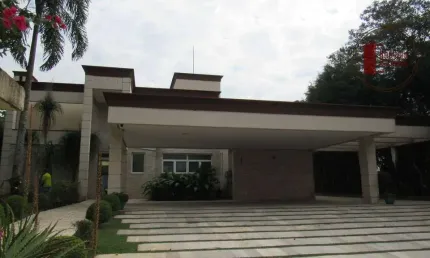 Linda casa em condomínio  Fazendinha  na Granja Viana - venda ou locação