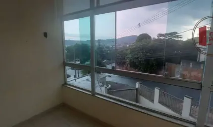 Apartamento com 3 dormitórios para alugar, 100 m² por R$ 3.600,00/mês - Jardim Brasil - São Roque/SP