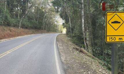 Terrenos à Venda - Roteiro do Vinho - São Roque - SP.