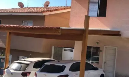 Sobrado com 2 dormitórios à venda, 120 m² por R$ 530.000,00 - Jardim Boa Vista - São Roque/SP