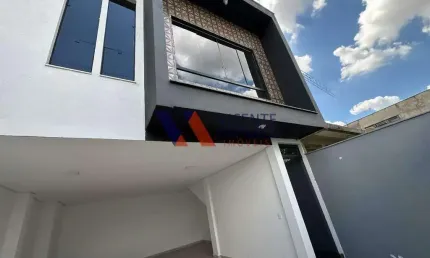 Casa geminada duplex 130m² com dois quartos a venda, bairro Jardim Casa Branca em Betim.