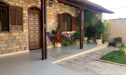 Casa Residencial/Comercial à Venda no Brasiléia Betim