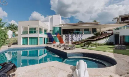 O paraíso existe e esta casa no condomínio Montserrat é a prova disto.