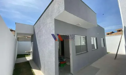 Casa com 2 quartos à venda na Rua das Quaresmeiras, Vila Verde, Betim