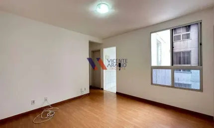Apartamento com 2 quartos para locação, Condomínio Aquarela City em Betim.