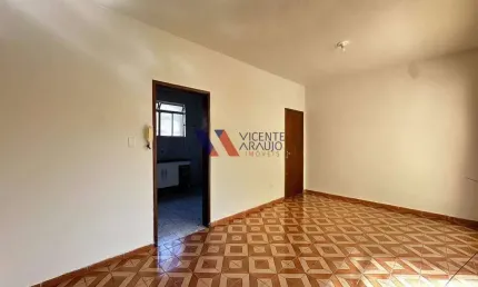 Apartamento amplo com dois quartos a venda no Centro de Betim.