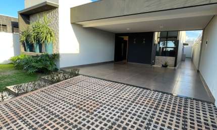Casa de alto padrão no Rita Vieira com terreno de 360,00m²