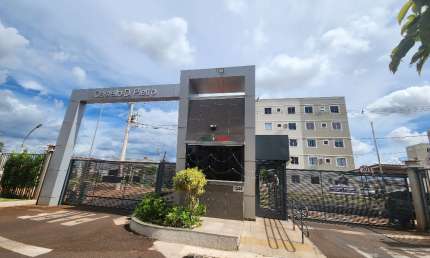 Apartamento no Castello de Pietro 4º andar com elevador