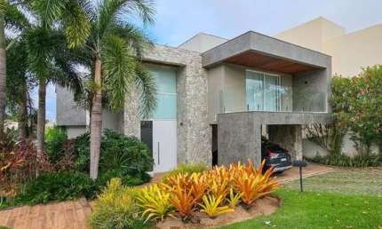 Casa em condomínio fechado com 5 quartos à venda na Rua das Azaléias, Alphaville II, Salvador por R$ 4.900.000