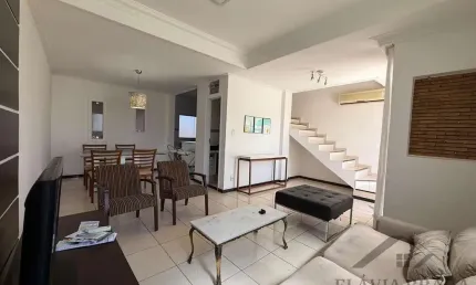 Casa com 4 quartos à venda na Rua Aloísio Alcântara, Centro, Lauro de Freitas por R$ 550.000