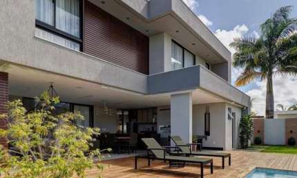 Casa em condomínio fechado com 4 quartos para alugar na Rua Caraíva, Alphaville (Abrantes), Camaçari por R$ 40.000