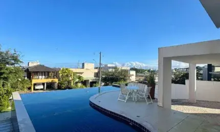 Casa em condomínio fechado com 4 quartos à venda na Rua das Azaléias, Alphaville II, Salvador por R$ 3.200.000